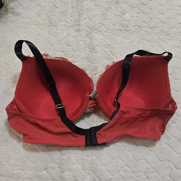 Cacique Red Lace Black Trim Plunge Bra, Size 42D - Picture 4 of 9